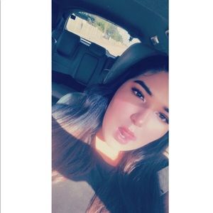 Meet your Posher, Andrea